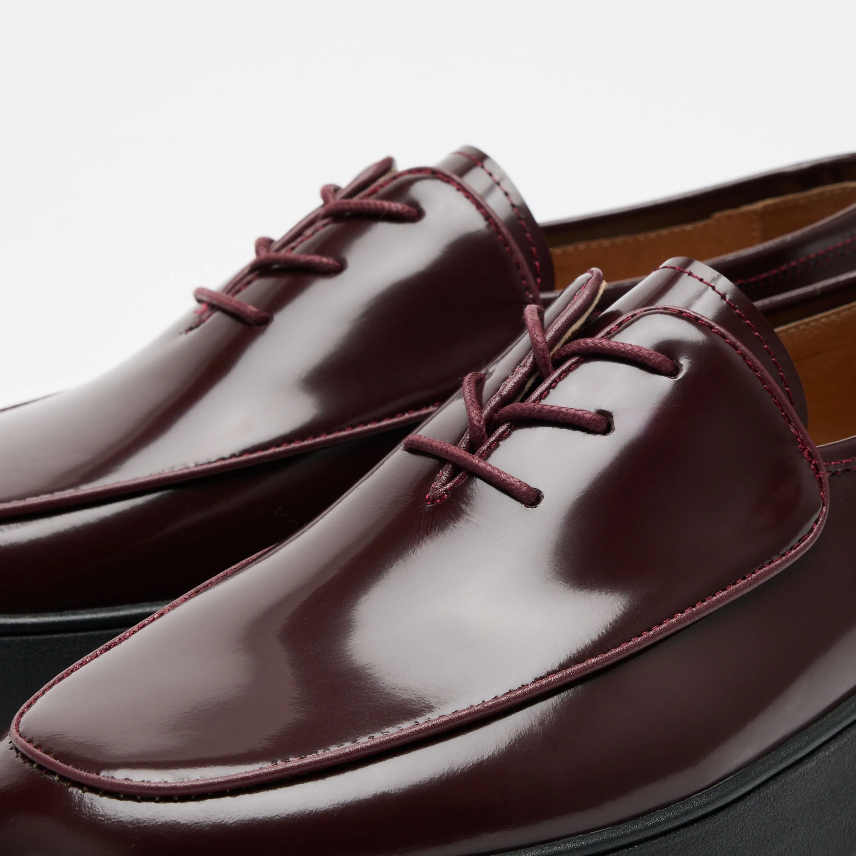 Cannes Burgundy Patent Leather Lace-Up Sneakers