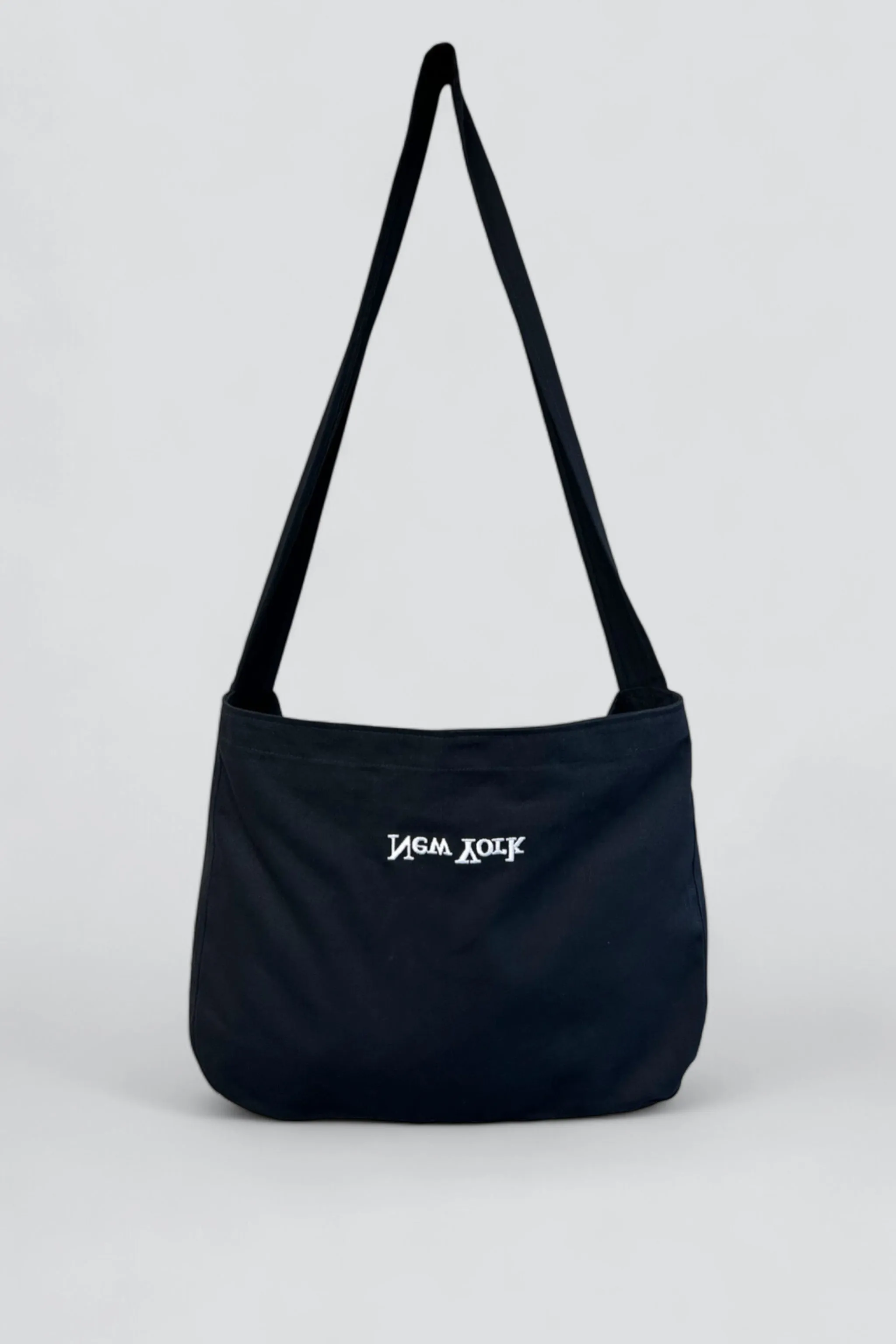 Canvas New York Cross Body Bag - Black