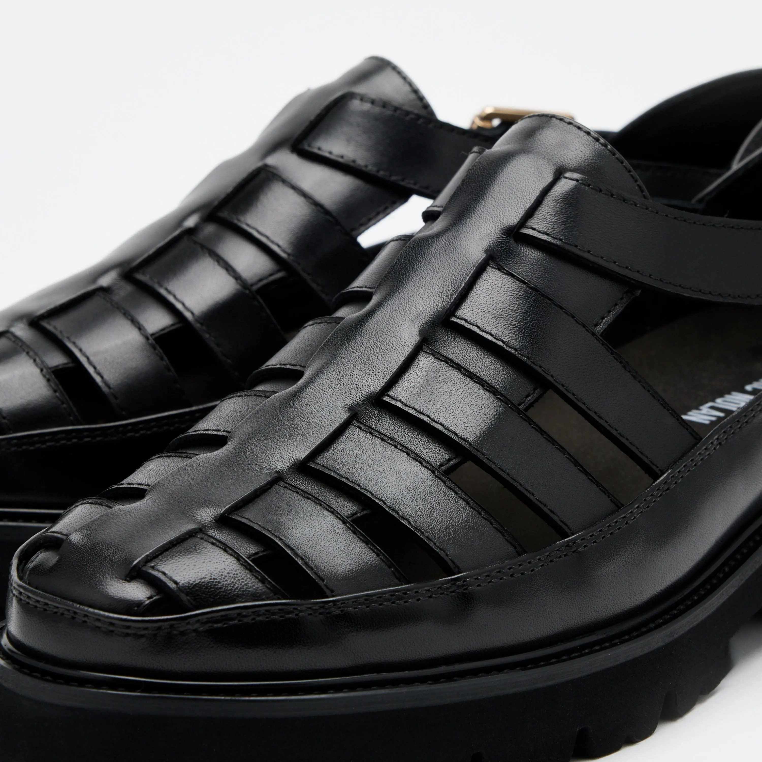 Magellan Black Leather Lug Fisherman Sandals