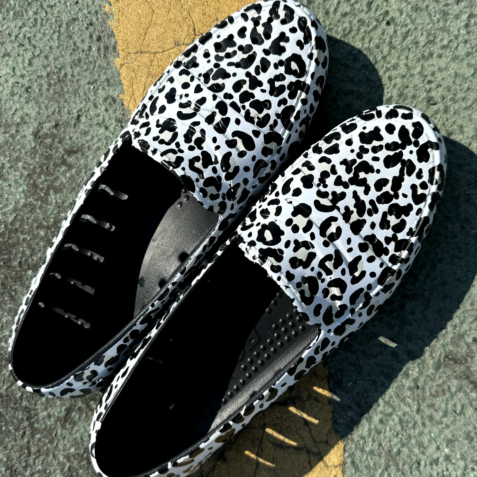 SNOW LEOPARD/BLACK POSH 3.0